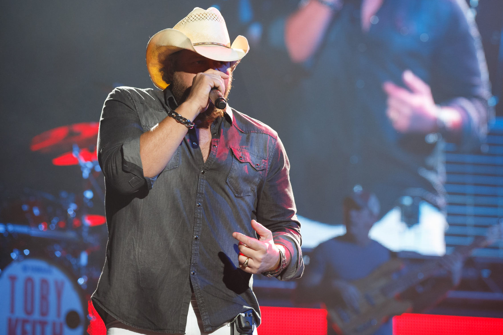 Toby Keith 2016 concert